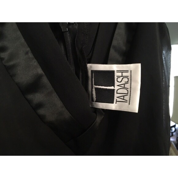 TADASHI SHOJI Black Silk Tiered V-neck Gown Sleeveless Size 6 Stunning - Picture 11 of 12